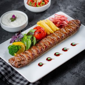 کباب کوبیده لقمه