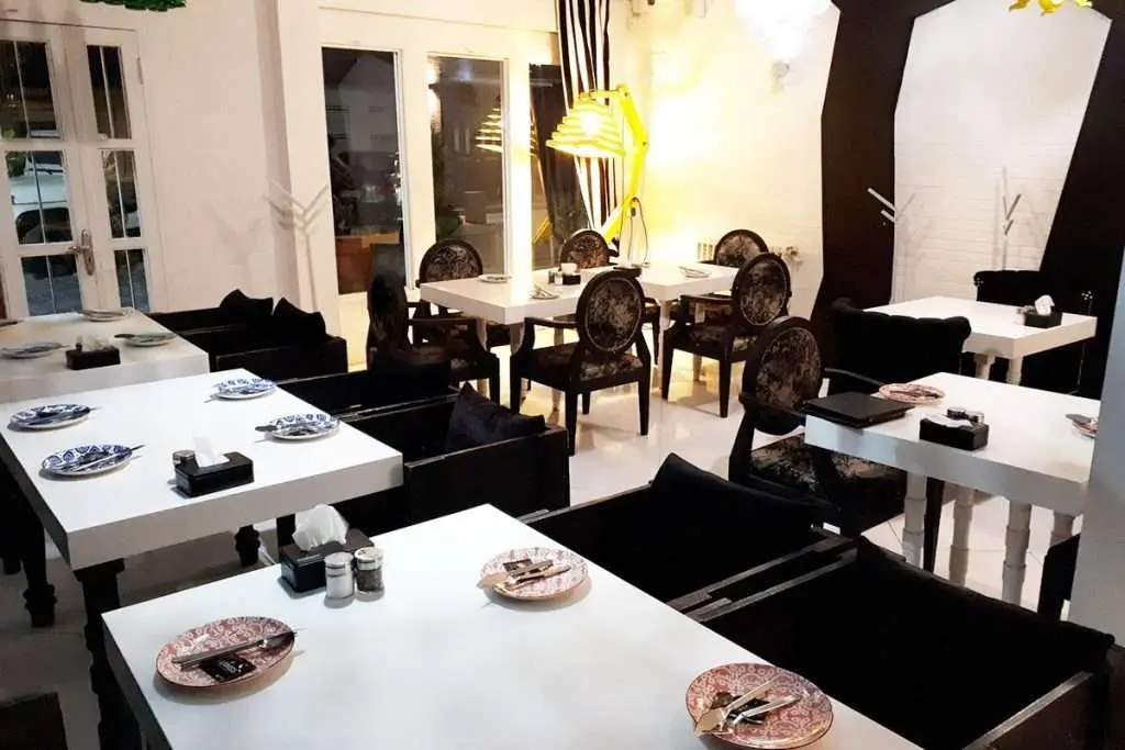 رستوران هرمس